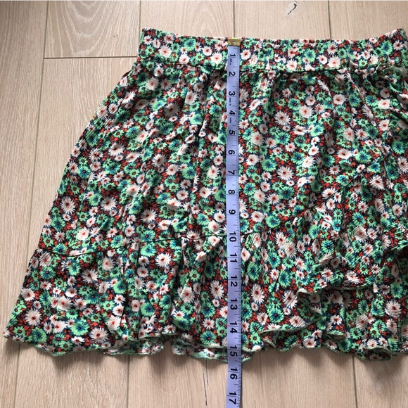 Zara Floral Wrap Mini Skirt - Picture 8 of 8
